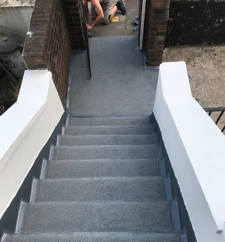 CLEANING & RESTORATION